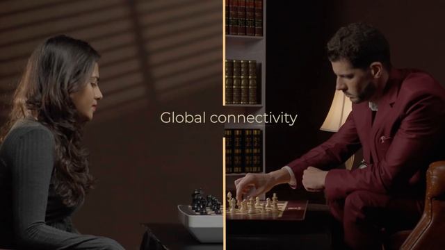 Grand Kingdom Set | This magnificently designed smart chessboard is definitely a head-turner! смотреть онлайн