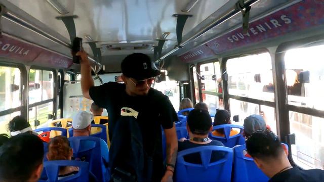 ¡Freestyle en el camión de Cancún! - ¿Cuánto se gana? -Ubaldo735 ink смотреть онлайн
