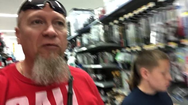 Американский магазин Walmart. Волмарт в США. Walmart в Америке: что и за сколько можно купить?