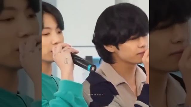 Смешные и очень милые моменты бтс смотреть онлайн