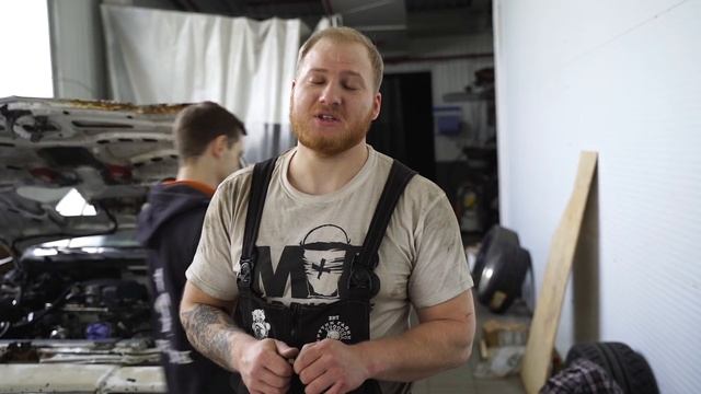 Едем на DRIFT EXPO на 700 сильной CHEVROLET MONTE CARLO! смотреть онлайн