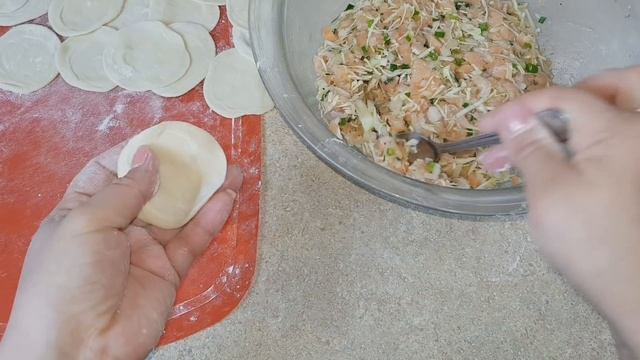 Вареники с РЫБОЙ вкуснее чем с мясом, цыганка готовит. Gipsy cuisine. смотреть онлайн