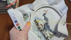 Вышивка крестиком, как я закрепляю нить в три сложения на лицевую сторону