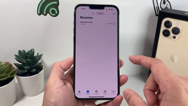 How to Block / Unblock Phone Number / Contacts on iPhone смотреть онлайн
