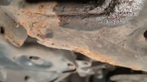 Замена левого рычага подвески Ниссан Тиида 2008 автомат