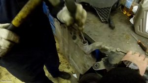 Замена втулок трапеции стеклоочистителя на Ниссан Х трейл.