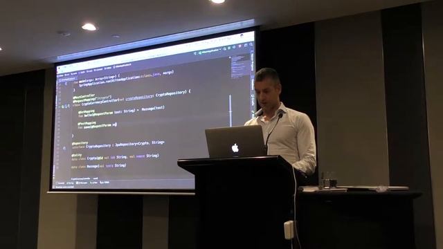 Kotlin with Spring Boot 2 by Erik Pragt смотреть онлайн