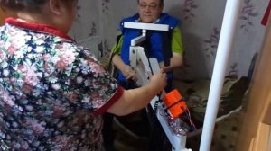 Подъемник для инвалидов с кровати Миник