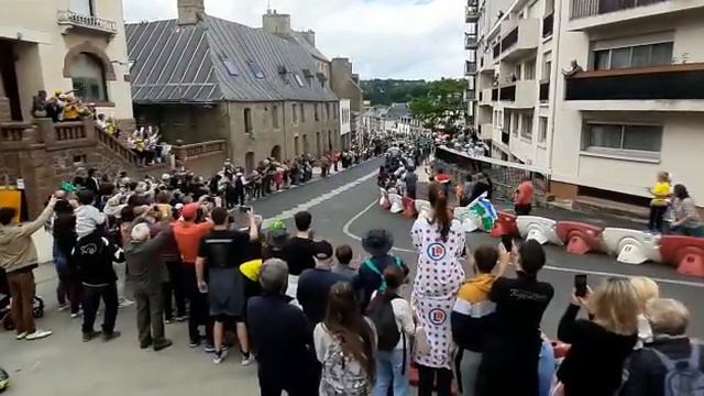Le Tour passe à Lannion смотреть онлайн