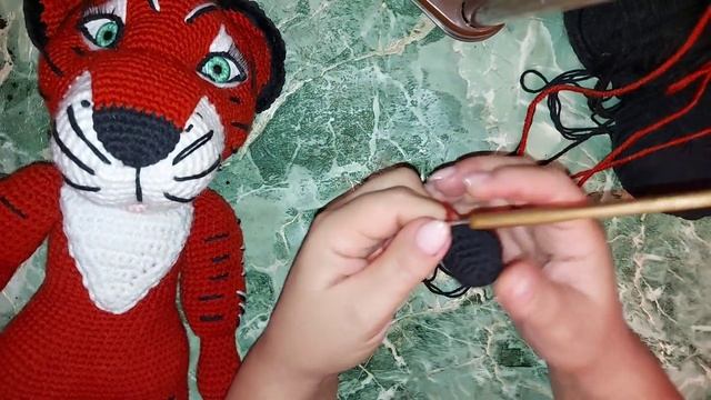 Мастер класс тигра и тигрицы Часть 5 Губа/язык/нос/уши смотреть онлайн