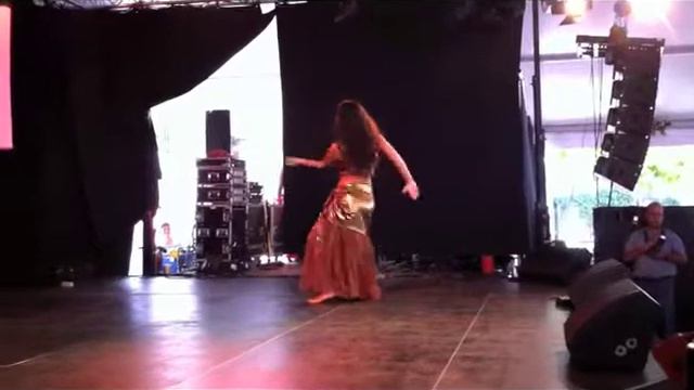 AnnA Visser dancing in Malmöfestival 2011, balady and drums смотреть онлайн