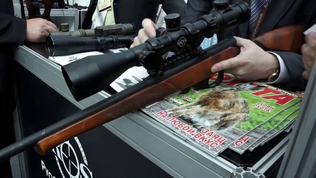 Стивен Сигал на Московской выставке Оружие и охота смотреть онлайн