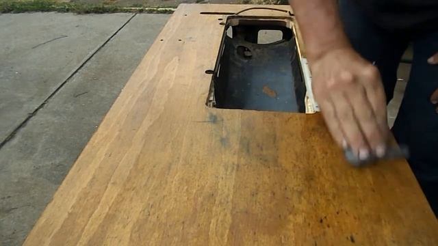 Sewing Machine Table restoration. The Initial application смотреть онлайн