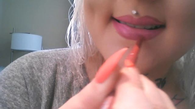 The Easy Ombre Lip | Gradient Lipstick Tutorial смотреть онлайн