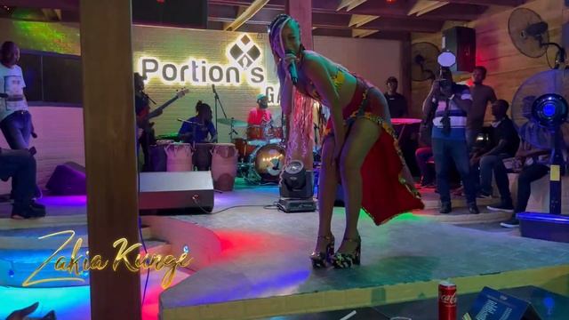( Body ) Live Performance At Portion Garden смотреть онлайн