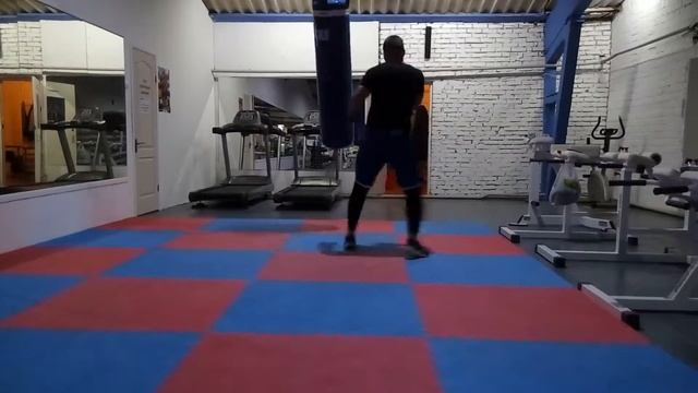 Тренировка на груше смотреть онлайн