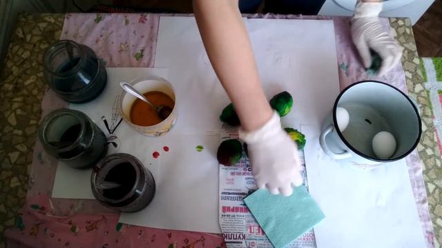 Как Покрасить Яйца на Пасху. Просто и легко смотреть онлайн