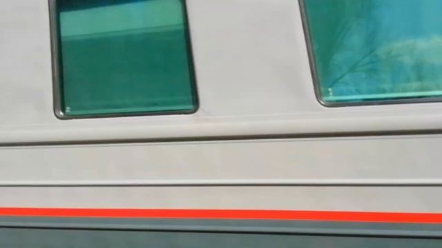 Электровоз ЭП1М 607 с поездом №291Э Таганрог-Санкт-Петербург. смотреть онлайн