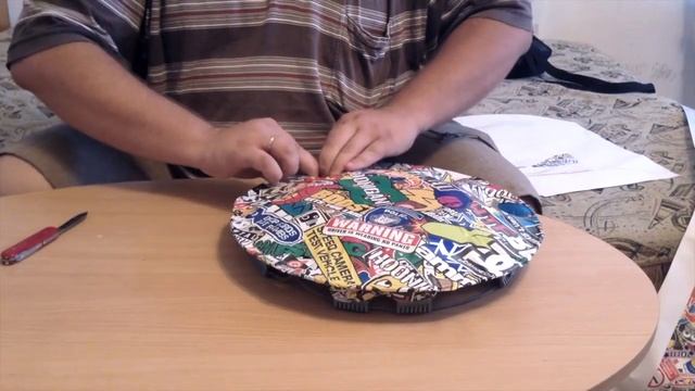 Нищебродский тюнинг - стикербомбинг колпаков и немного о стиле (S01E03) смотреть онлайн