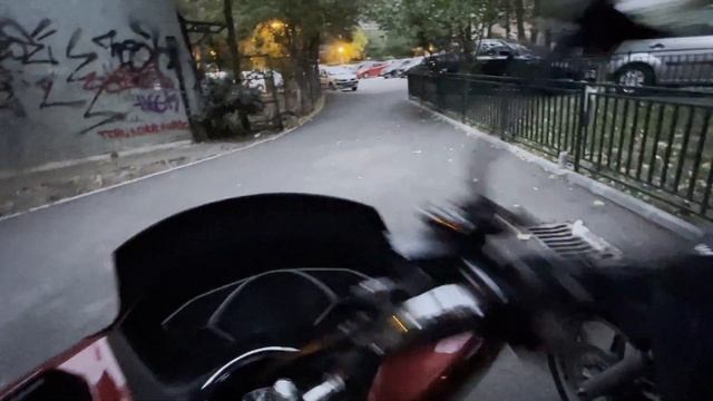 CONTEAZA MARIMEA? HONDA SH 300CC (AVANTAJE & DEZAVANTAJE) смотреть онлайн