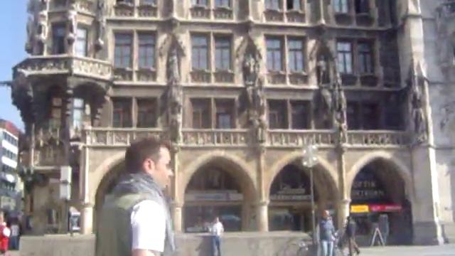 Neues Rathaus in München смотреть онлайн