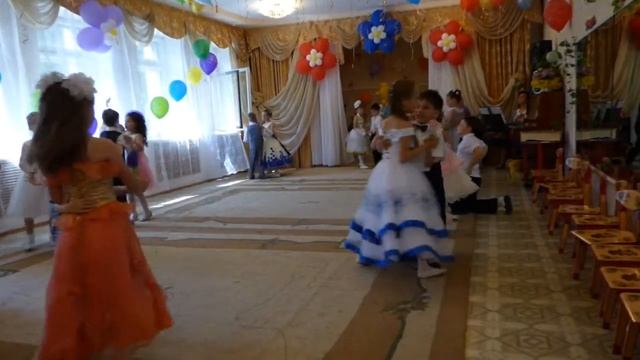 СИРЕНЕВЫЙ ВАЛЬС Т Петровой дс31 г Троицк 2014 смотреть онлайн