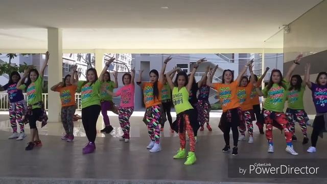 Perhaps / The PussyCat Dolls / Zumba смотреть онлайн