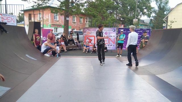 Брейкинг соло (Profi) - Батл 5 - "Open Breaking Festival 2023" смотреть онлайн