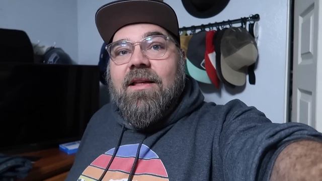 Getting Rid of HALF of Our Clothes?! This Was HER Idea! смотреть онлайн