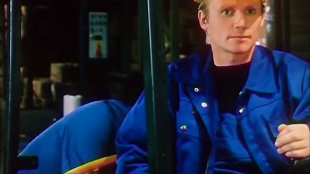 Водитель автопогрузчика Клаус — первый рабочий день