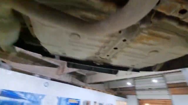 В #krafttechservise Toyota RAV4. Замена топливной трубки.
