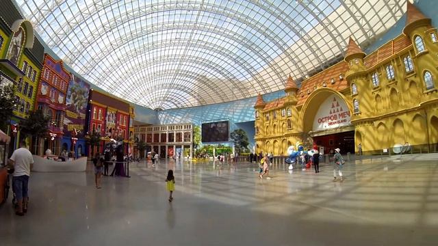 Tour of Russian Disneyland - DREAM ISLAND in Moscow смотреть онлайн