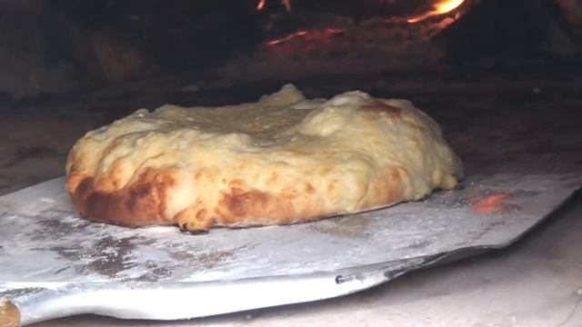 приготовление хачапури в дровяной печи Грузия смотреть онлайн