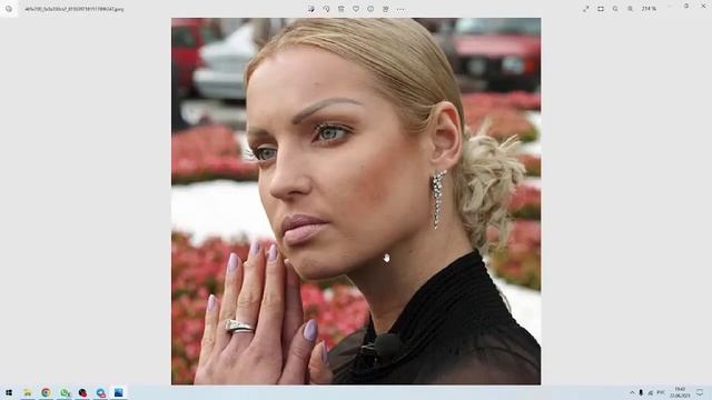 "Облегченный" подбородок Анастасии Волочковой. Так ли это? Стилевые типажи с Татьяной Маменко смотреть онлайн