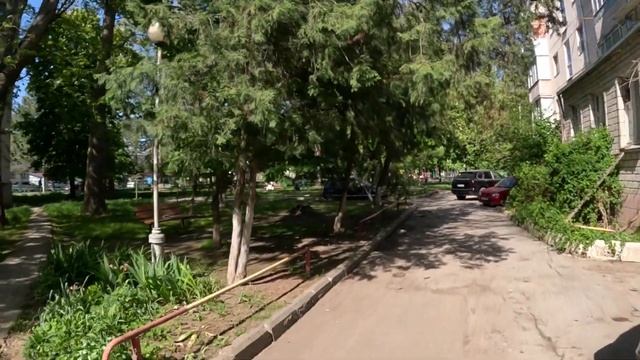 АНАПСКИЕ ДВОРИКИ. ЦВЕТУТ КАШТАНЫ. КАК ЖИВУТ МЕСТНЫЕ В НЕ ТУРИСТИЧЕСКИХ РАЙОНАХ. АНАПА VISUAL смотреть онлайн