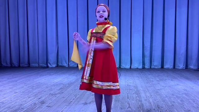 "Русские традиции" читает Софья Суворова, автор Надежда Лыкова смотреть онлайн