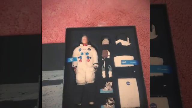 Apollo 11 Astronaut Neil Armstrong / Dragon NEW DID Dreams / 1/6 Modern US / Neil NA001 / Unboxing смотреть онлайн