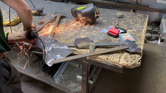 Большая проблема ИНФИНИТИ.Установка W образной распорки на INFINITI QX70.Ремонт своими руками смотреть онлайн