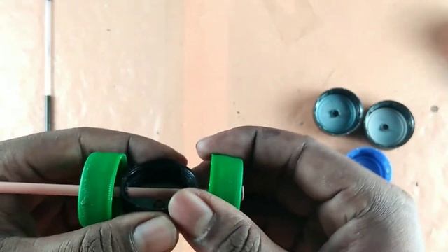 How to make a Toy Robot using waste Bottle Caps and Pen Refills || Craft || Waste to Wealth ||?? смотреть онлайн