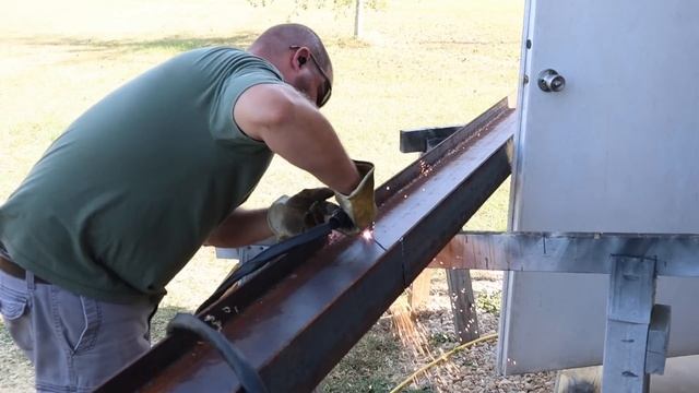 DIY floating stair build part #2! Metal work! #678 смотреть онлайн