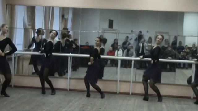 Акад.показ Станок 7.MPG смотреть онлайн