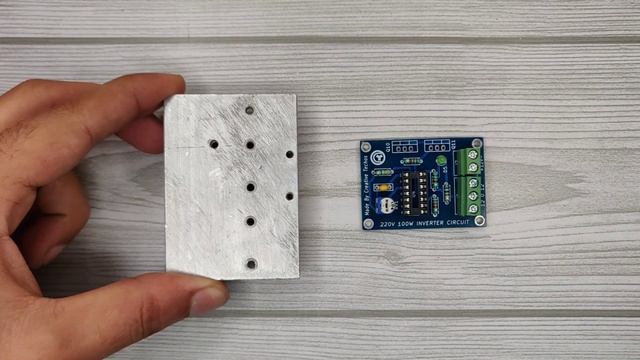 Simple Inverter Circuit 12v To 220v