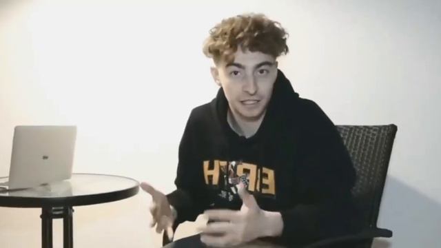 ***Встреча ЕГОРИКА и Влада А4***В кофе смотреть онлайн