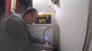 Indesit останавливается, виснет, не стирает. Причины и решение