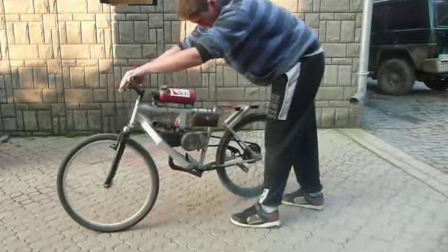 Homemade moped with JAWA engine смотреть онлайн