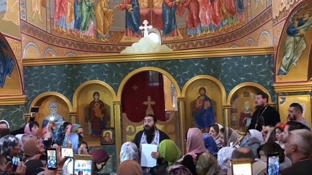 Співає Схиархимандрит Серафим Біт Харібі смотреть онлайн