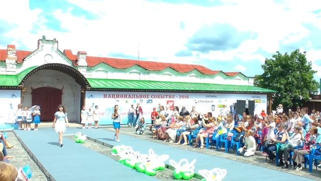 Российский фестиваль моды "Плес на Волге. Льняная палитра -2016". Коллекция "Морской круиз" смотреть онлайн