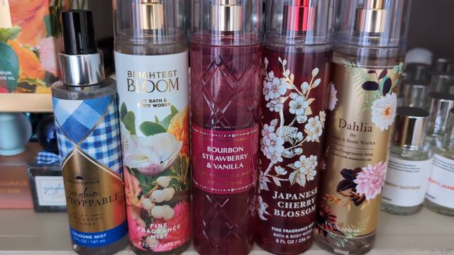 REVIEWS OF THE NEWEST BATH AND BODY WORKS SPRING SCENTS! смотреть онлайн