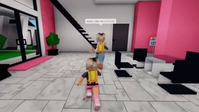 KAREN MOM VS COOL MOM IN BROOKHAVEN! (ROBLOX BROOKHAVEN RP) смотреть онлайн