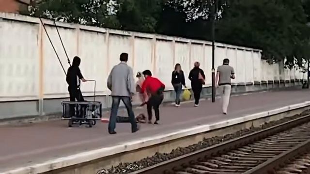 Опоздание на поезд смотреть онлайн